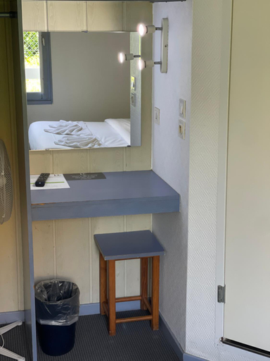 Bedroom 3, Hôtel Gex, Ain