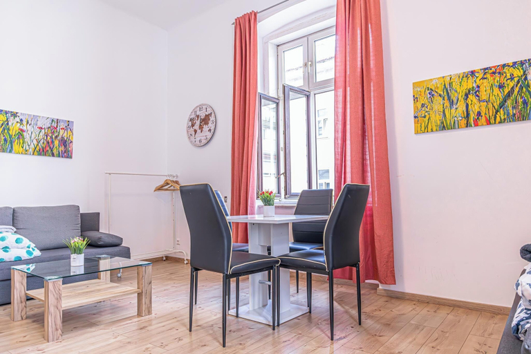Others 3, Large 5BR Central Flat Near Augarten, Wien
