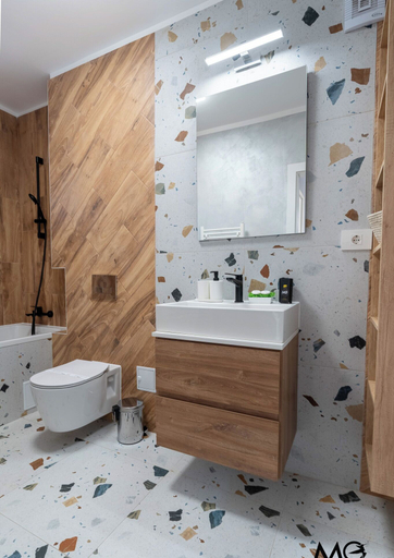 Bathroom 4, MoHost Properties, Brasov