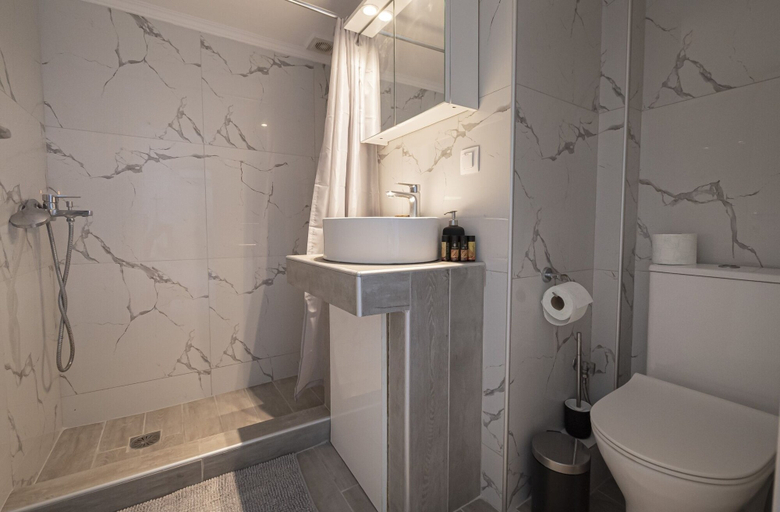 Bathroom 4, Central Cozy Home by Rentals Pro, Central Macedonia