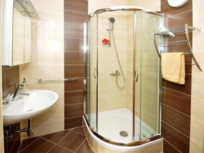 Bathroom, Apartments Villa Moonlight - Standard One Bedroom Apartment with Balcony Alice, Okrug
