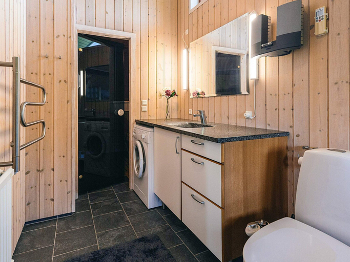 Others 4, 4 Star Holiday Home in Oster Assels, Morsø
