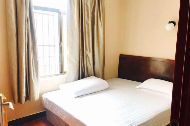 Bedroom 2, Xinjie Hostel, Shanghai