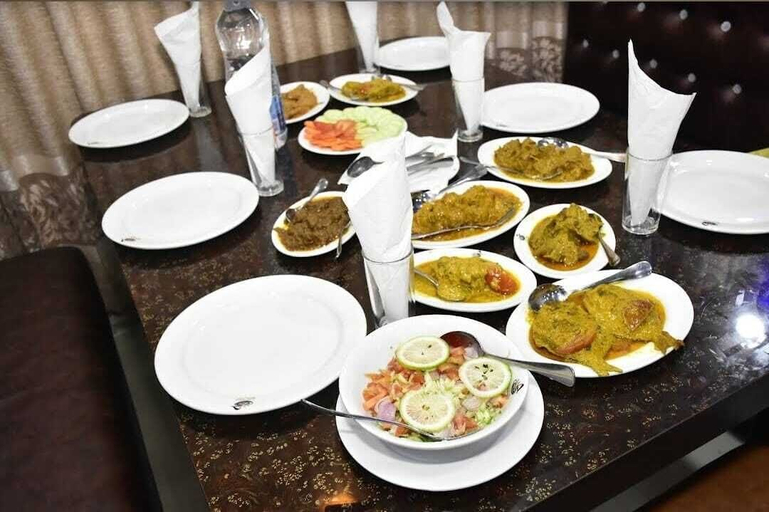 Food & Drinks 5, Hotel Grand Valley, Bandarbon