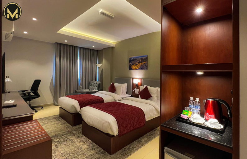 Bedroom 3, Muscat Express Hotel, Bausher