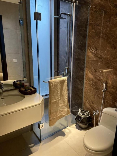 Bathroom, Luxury Apartments by LVH, Lahore