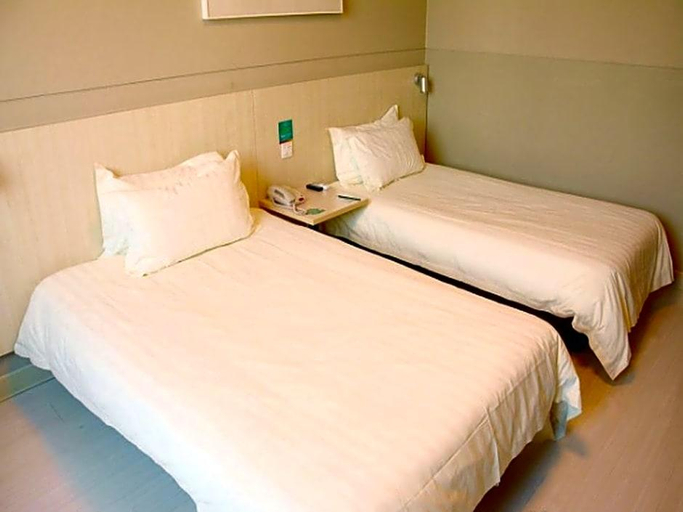 Bedroom 3, Jinjiang Inn Central Wuxi Train Station, Wuxi