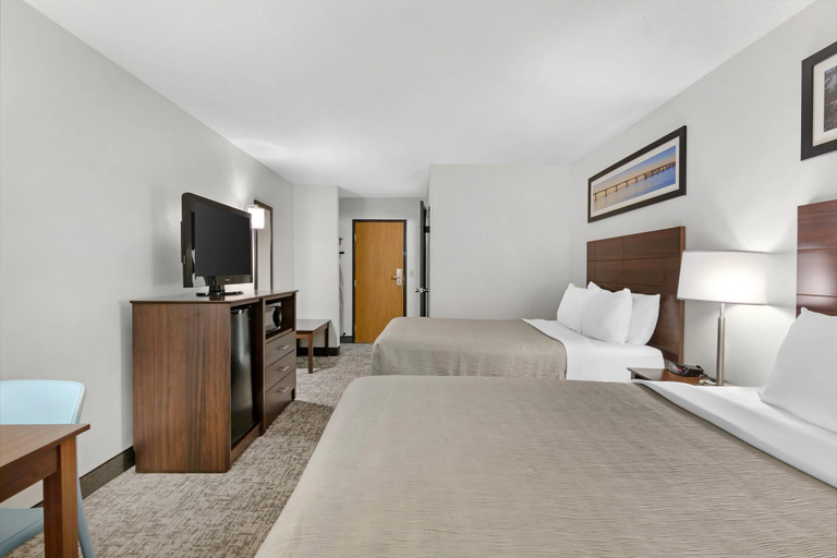 Others 1, Quality Inn, Grand Forks