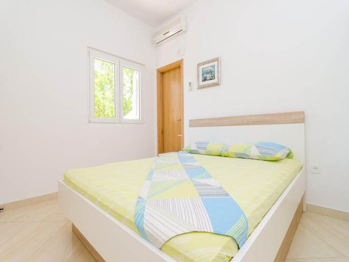Bedroom 2, Apartments  Rooms Barisic - Standard Studio Apartment with Balcony and Garden View G1-6, Župa Dubrovačka