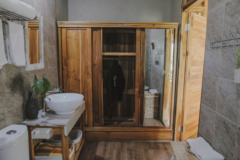 Bathroom 4, SUNSET VILLAS AND BUNGALOWS, Gianyar