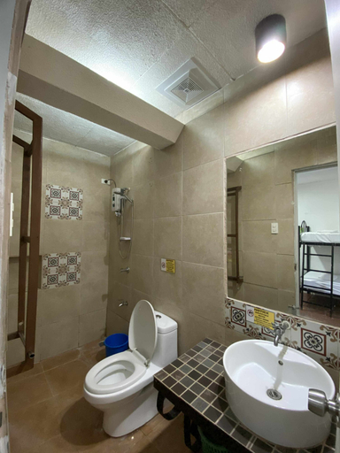 Bathroom 4, The Palacio de Laoag, Laoag City