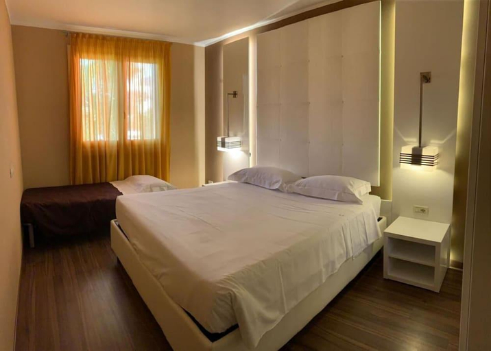 Bedroom 3, Acqua Resorts, Brescia