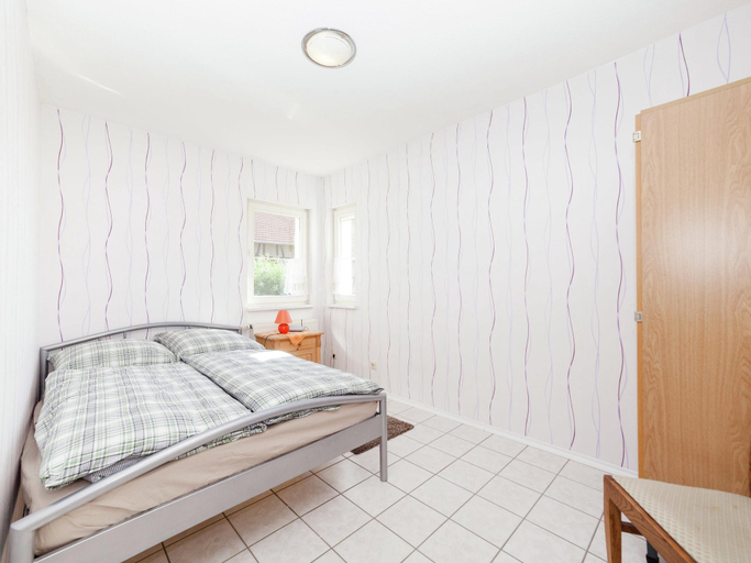 Bedroom 2, Ferienwohnung in Densberg mit Terrasse, Schwalm-Eder-Kreis