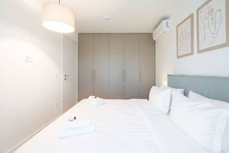 Room 3, LIV Athinum 1 - Luxury Apartment 2B, Attica