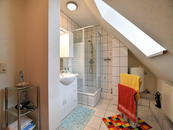 Bathroom 3, Apartment near Castle Bothmer, Nordwestmecklenburg