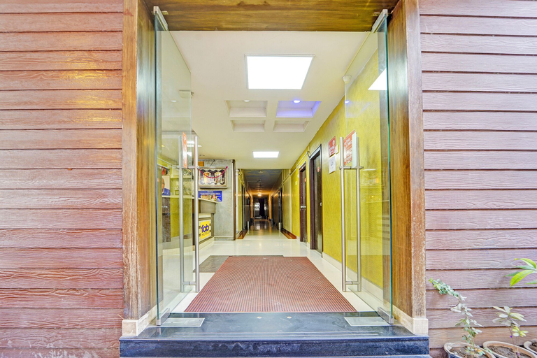 Others 5, Fabhotel Maruthi, Coimbatore