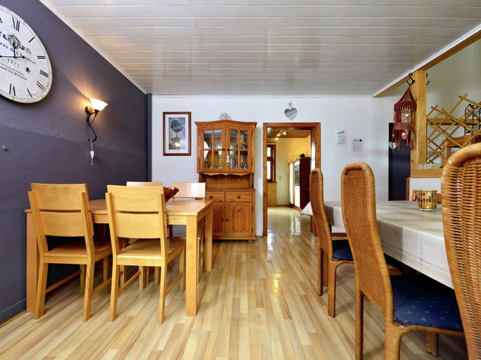 Others 5, Grosszugige Villa in Olsberg-Elpe, Hochsauerlandkreis