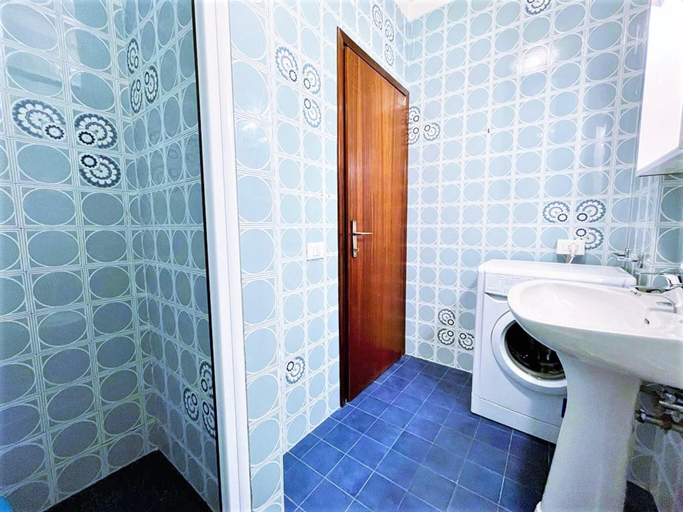 Bathroom 3, Apartment in Caorle near Adriatic Beach, Venezia