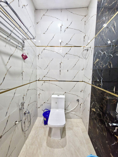 Bathroom 3, Krishnam Niwas Near Ram temple Ayodhya, Faizabad