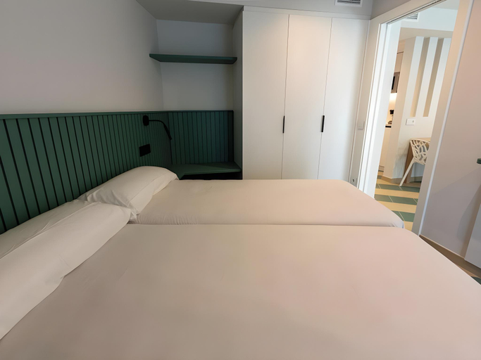 Bedroom 3, Apartamentos Sunway Atlanta, Barcelona