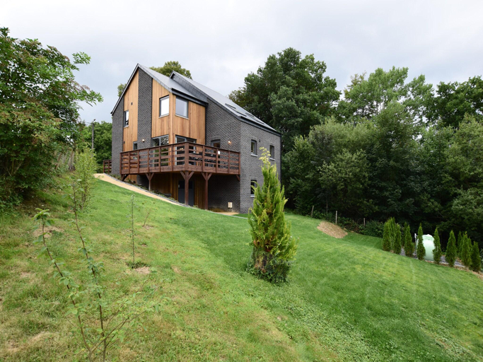 Others 5, Superb villa with a large garden, Luxembourg