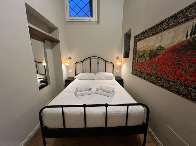 Room 2, Laura 68 in Firenze With 2 Bedrooms and 2 Bathrooms, Florence