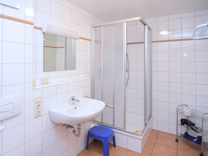 Bathroom, Wohnung in der Nahe der hessischen Berge, Waldeck-Frankenberg