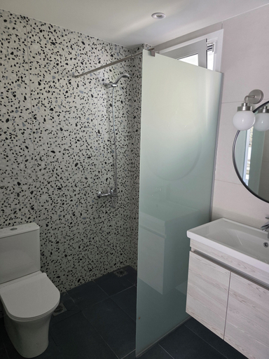 Bathroom 2, Bright & bloom luxury studios, Central Macedonia