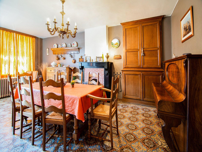 Others 5, Plush Holiday Home in Matagne-La-Petite with Private Garden, Namur