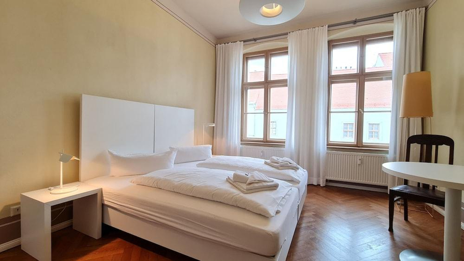 Bedroom 3, Hotel Cranach-Herberge City Centre, Wittenberg