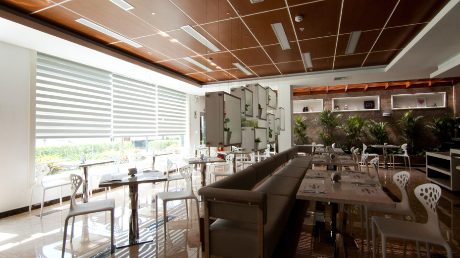 Food & Drinks 5, LYZ Business Hotel, Lima