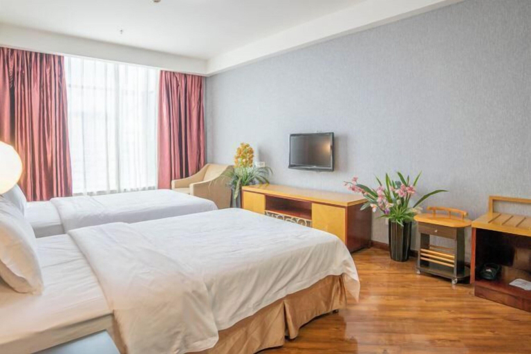 Bedroom 3, Federal Hotel, Meizhou