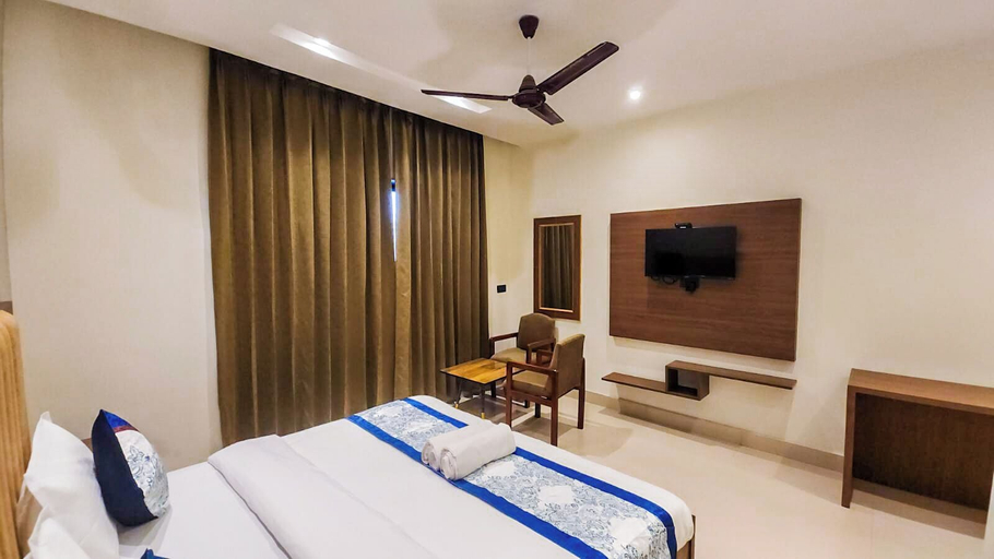Bedroom 3, THE MAJESTIC GRAND, Panchkula