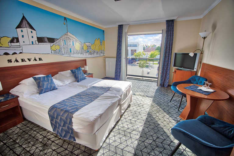 Bedroom 2, Hotel Viktoria, Sárvár