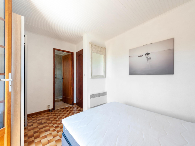 Bedroom 3, Villa in Taradeau near Vineyards Beaches, Var