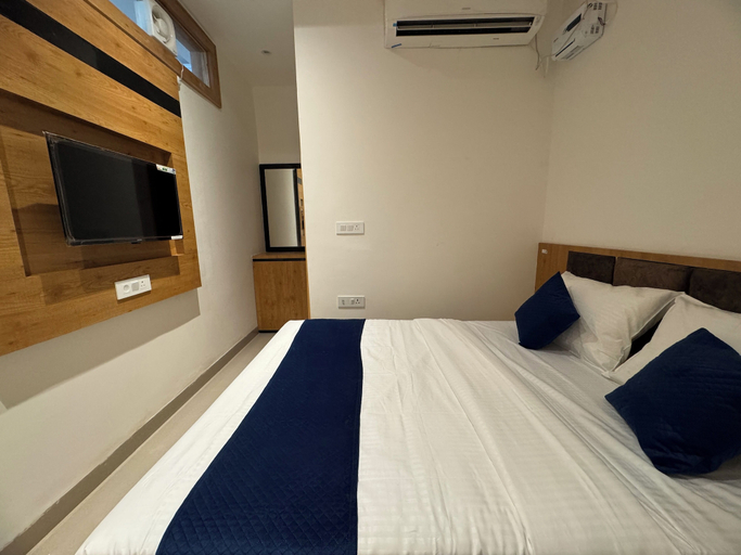 Bedroom 3, The Vrind Orchid, Mathura