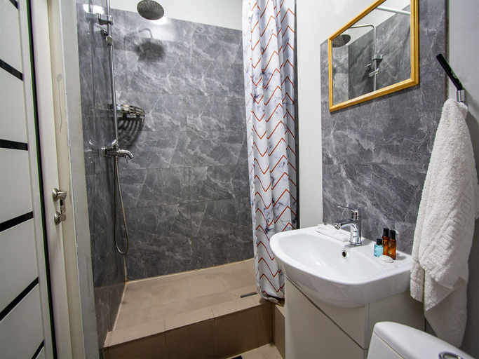 Bathroom 4, Montana Hotel, Almaty