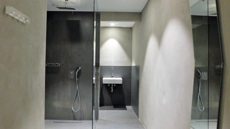 Bathroom 5, 101 Adrianou Luxury Urban Stay, Attica