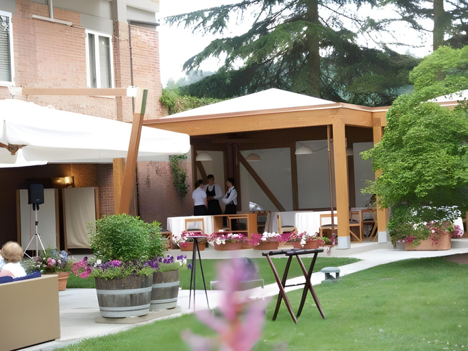 Exterior view 1, Il Cascinalenuovo, Asti