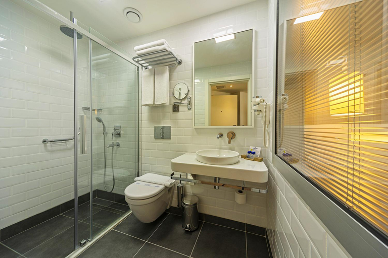Bathroom 5, Poseidon Hotel - Adult Only, Marmaris