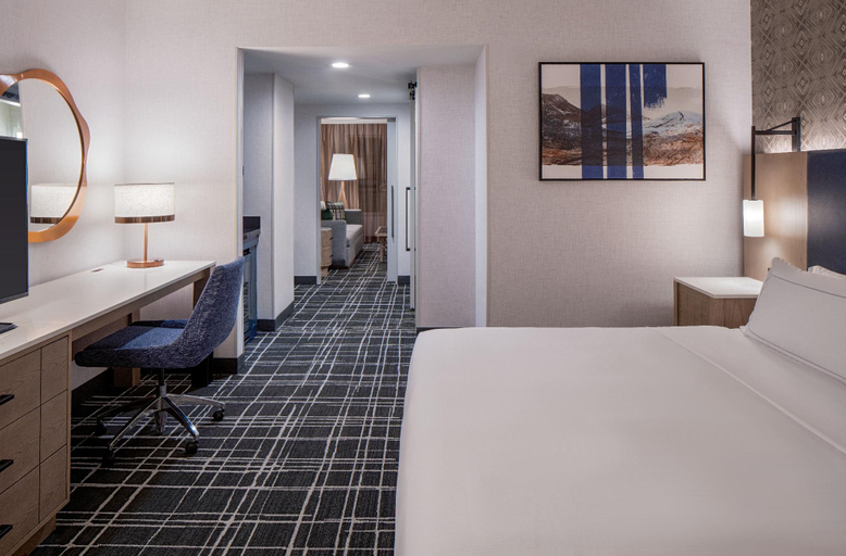 Bedroom 3, DoubleTree Suites by Hilton Salt Lake City Downtown, Salt Lake