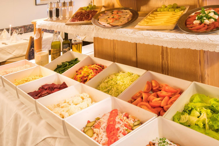 Food & Drinks 5, Piccolo Hotel Gurschler, Bolzano