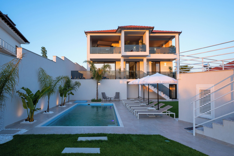 Sport & Beauty 4, Villa Cosmo, Durrësit