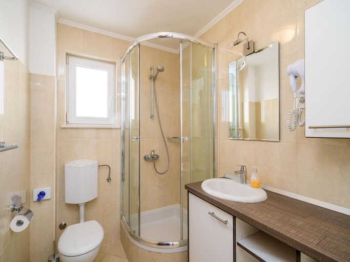 Bathroom 4, Villa Samba - Two-Bedroom Apartment with Terrace and Sea View - A41, Župa Dubrovačka