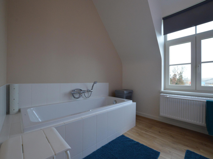 Bathroom 3, Sint-Amands Country Escape, Antwerpen