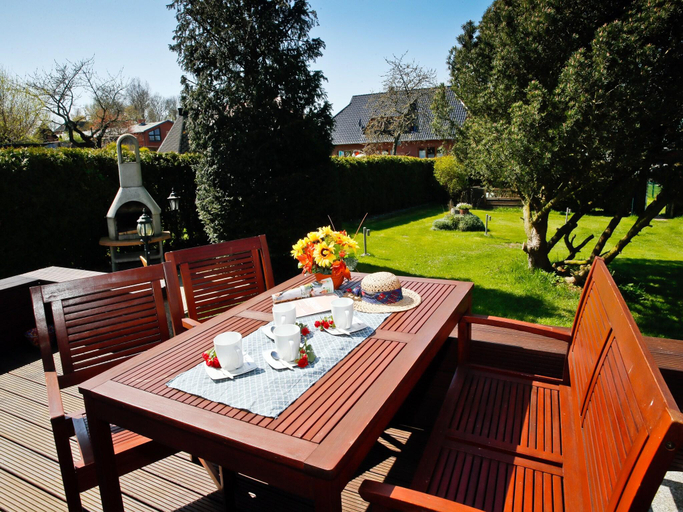 Others 4, Cozy Baltic Escape for 2 Guests, Rostock
