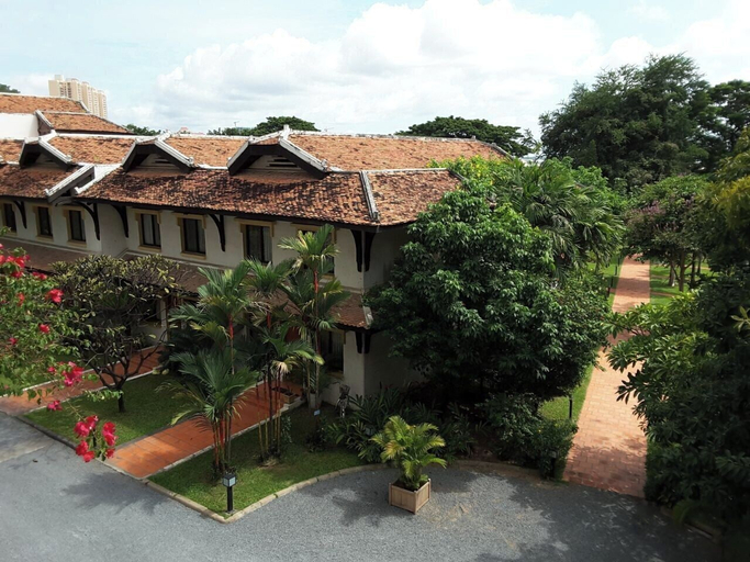 Others 5, Les Jardins Du Bassac, Phnom Penh