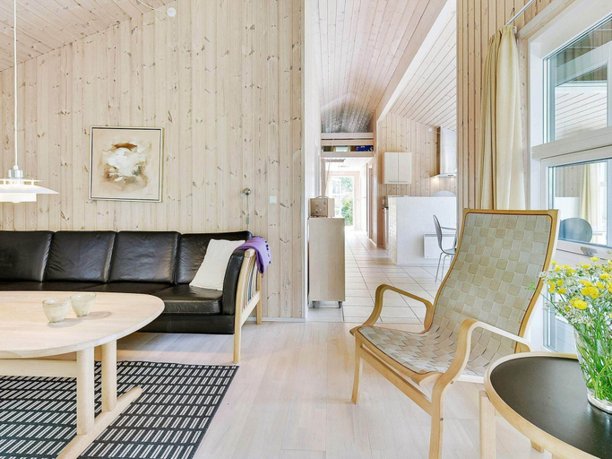 Others 4, 4 Star Holiday Home in Albaek, Frederikshavn