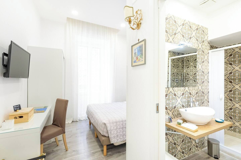 Bedroom 4, B&B Don Mimì, Napoli