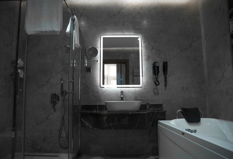 Bathroom 4, Green Village Hotel and Spa, Şamaxı